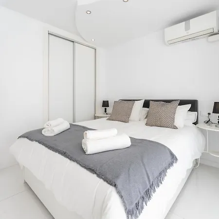 Vb Beachfront The Pearl 2bdr