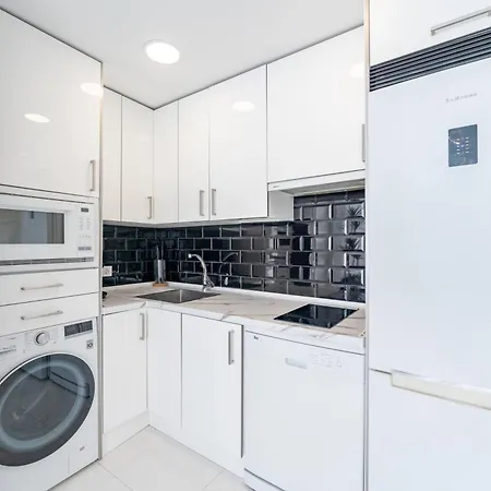 Vb Beachfront The Pearl 2bdr *